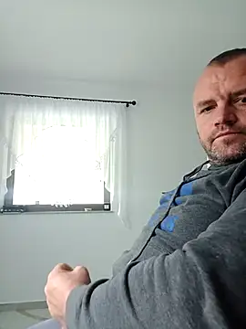 Snapshot of Adry1986 chatting on 10/09/25, 08:45 Adry1986 online show from 10/09/25, 08:45