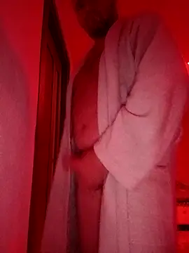 Snapshot of Adry1986 chatting on 10/31/25, 04:19 Adry1986 online show from 10/31/25, 04:19