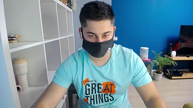 Snapshot of Tomguys chatting on 02/09/25, 07:19 Tomguys online show from 02/09/25, 07:19