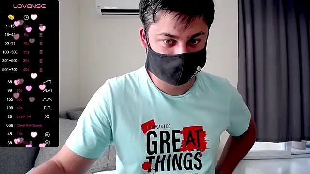 Snapshot of Tomguys chatting on 09/12/25, 09:09 Tomguys online show from 09/12/25, 09:09