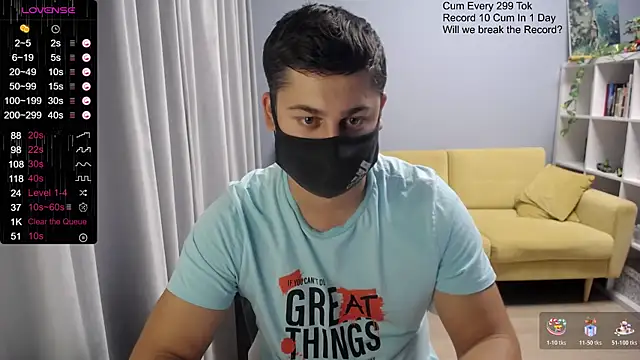 Snapshot of Tomguys chatting on 10/27/25, 11:25 Tomguys online show from 10/27/25, 11:25