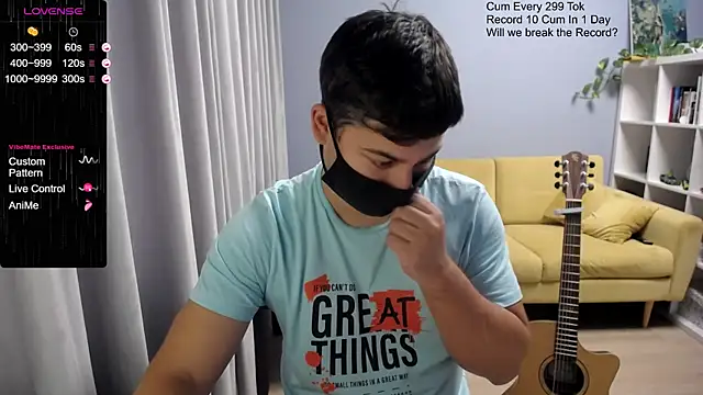 Snapshot of Tomguys chatting on 11/06/25, 09:10 Tomguys online show from 11/06/25, 09:10