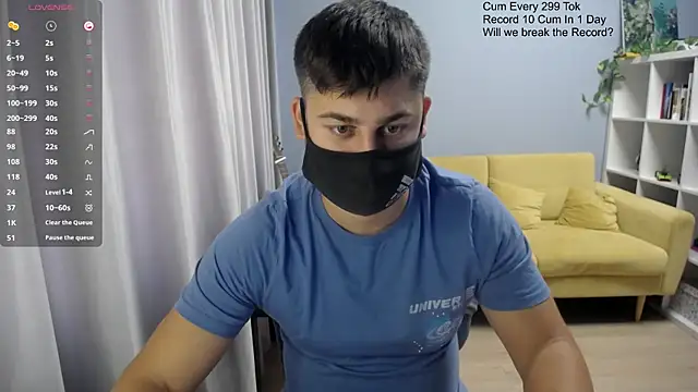 Snapshot of Tomguys chatting on 11/14/25, 09:30 Tomguys online show from 11/14/25, 09:30