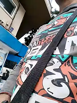 juandi21cm online show from 03/03/25, 03:09