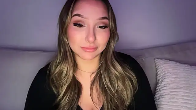 lustfulsmiles online show from 04/01/26, 12:17