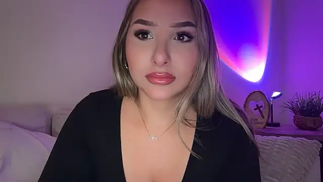 lustfulsmiles online show from 04/30/26, 12:00