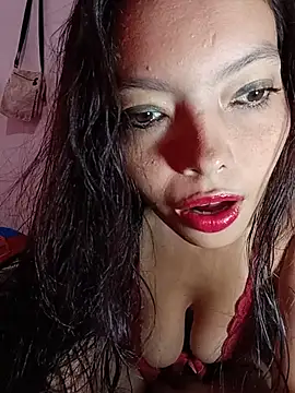 Snapshot of Melanymartinez105 chatting on 05/24/26, 07:19 Melanymartinez105 online show from 05/24/26, 07:19