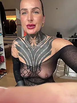 InkedBiitch online show from 03/28/26, 08:14