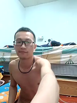 Snapshot of Exposedsian chatting on 03/14/25, 01:59 Exposedsian online show from 03/14/25, 01:59