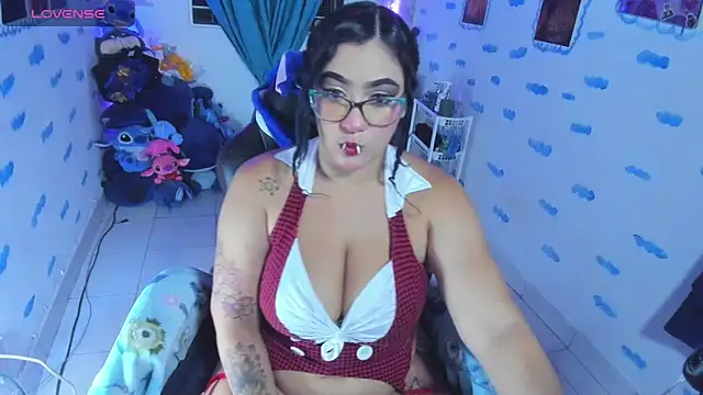 OnlyBluex online show from 10/18/25, 01:52