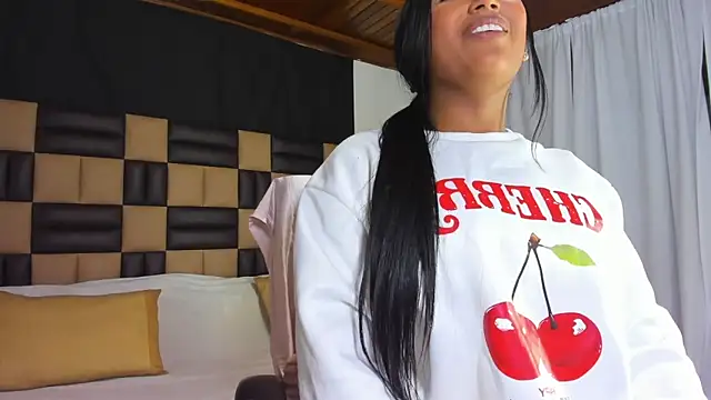 BarbieKano online show from 11/29/25, 01:08