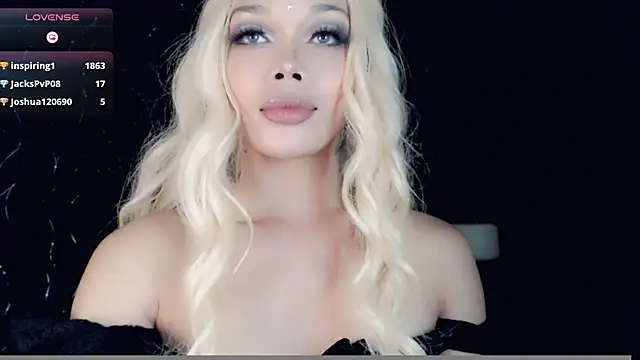 Snapshot of sugar_bbyxx chatting on 01/03/25, 10:51 sugar bbyxx online show from 01/03/25, 10:51