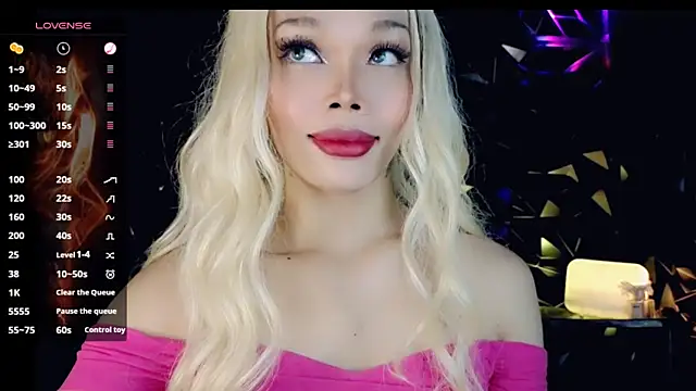 Snapshot of sugar_bbyxx chatting on 10/15/25, 04:12 sugar bbyxx online show from 10/15/25, 04:12