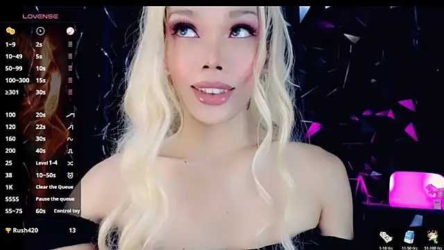 Snapshot of sugar_bbyxx chatting on 10/22/25, 04:46 sugar bbyxx online show from 10/22/25, 04:46