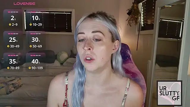 ursluttygf online show from 07/17/26, 05:51