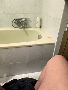 manuel9428 online show from 04/24/26, 12:18