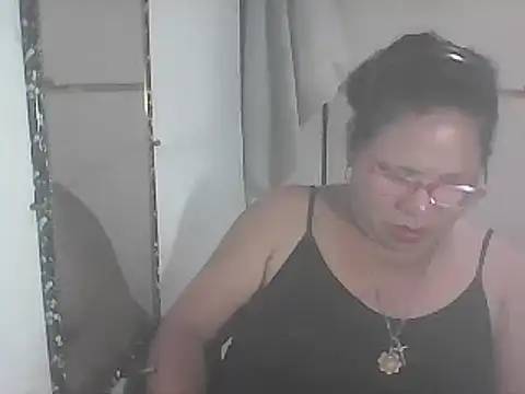 hotwet mama4uxx online show from 01/30/25, 02:36