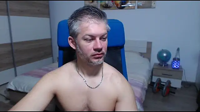 RobbyShawz online show from 12/05/25, 05:16