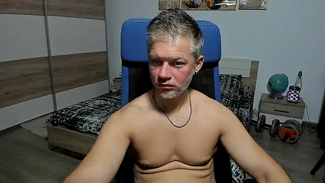 RobbyShawz online show from 07/15/26, 04:51