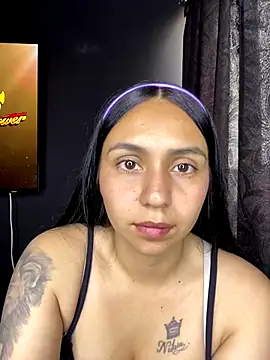 Lorena   online show from 11/04/25, 08:52