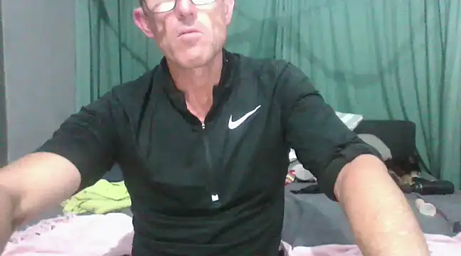 xykenrahxh online show from 03/15/25, 04:32