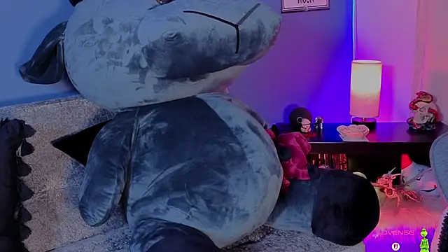 pamela doll3 online show from 12/05/25, 04:21