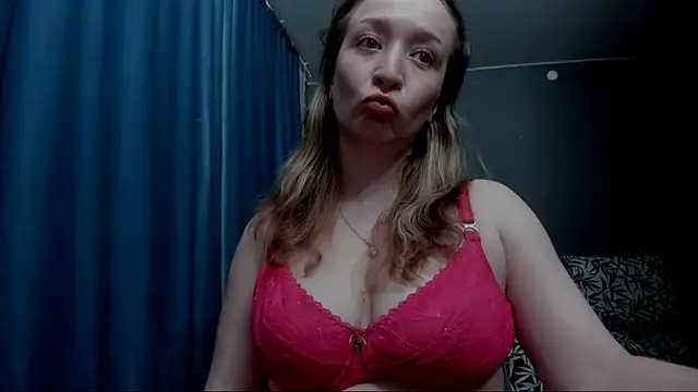 Eva Rikchter online show from 05/03/26, 08:48