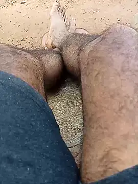 Snapshot of Royalk2030 chatting on 01/06/26, 09:13 Royalk2030 online show from 01/06/26, 09:13