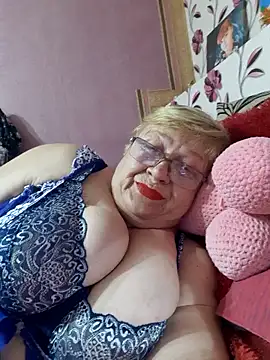 Lena Gaby online show from 10/02/25, 07:10