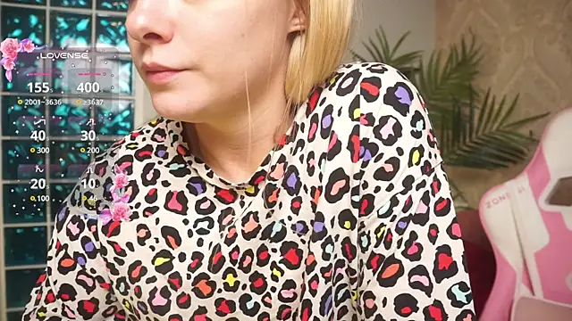 01 lili 01 online show from 12/07/24, 12:02