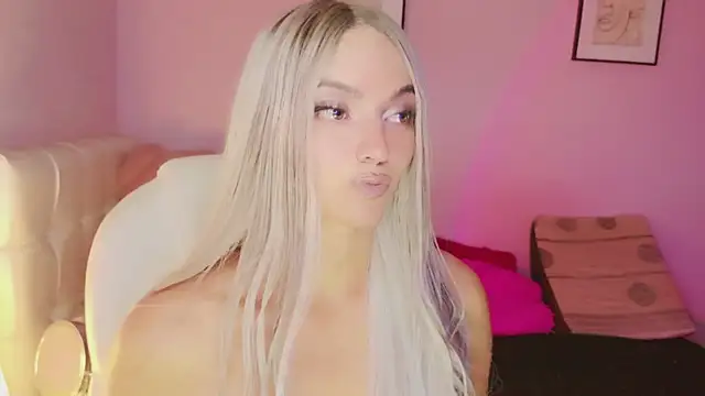 EvaEvangeline online show from 11/03/25, 01:51