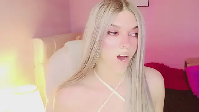 EvaEvangeline online show from 04/16/26, 04:02