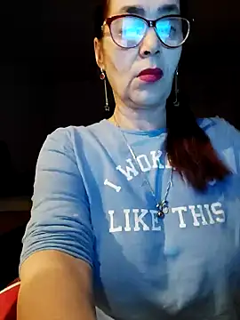 Chriss Tinaa online show from 01/04/25, 05:27