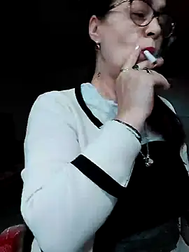 Chriss Tinaa online show from 01/12/25, 06:17