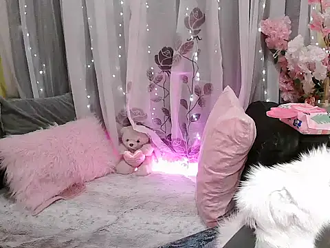 OhmyPinay online show from 11/27/25, 04:25