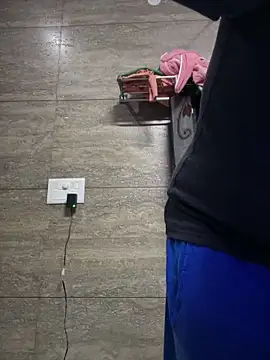 Snapshot of luciferdxm5 chatting on 02/05/26, 04:17 luciferdxm5 online show from 02/05/26, 04:17