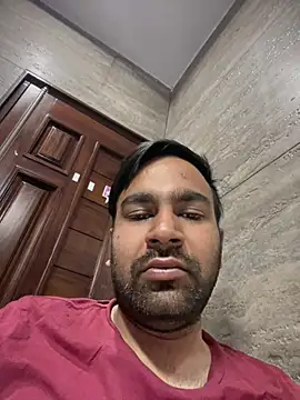 Snapshot of luciferdxm5 chatting on 02/17/26, 04:20 luciferdxm5 online show from 02/17/26, 04:20