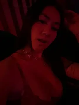 Snapshot of Rayd-Korean667 chatting on 11/06/25, 01:06 Rayd-Korean667 online show from 11/06/25, 01:06