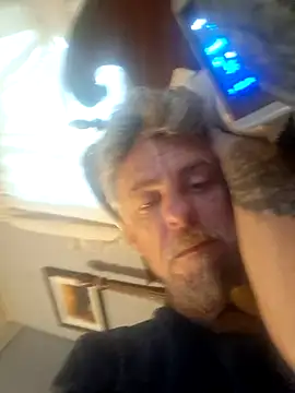 Snapshot of 19JaSon83 chatting on 07/30/26, 03:22 19JaSon83 online show from 07/30/26, 03:22