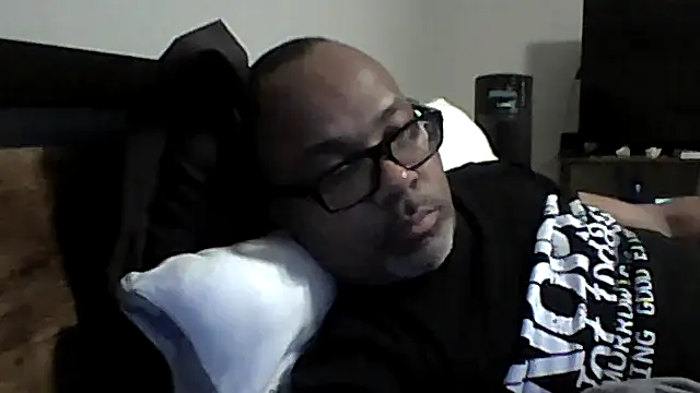 Snapshot of dababyboii chatting on 04/08/26, 02:22 dababyboii online show from 04/08/26, 02:22