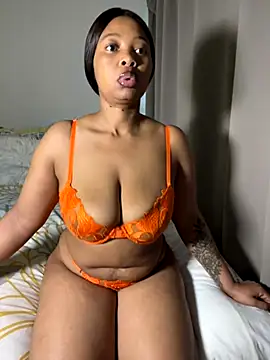 Snapshot of cherrybabe76 chatting on 11/15/25, 12:02 cherrybabe76 online show from 11/15/25, 12:02