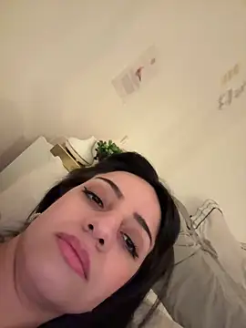 Prettylilgirll online show from 05/15/26, 08:38