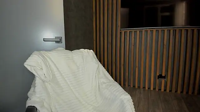 Kimmy sunn online show from 10/19/25, 03:34