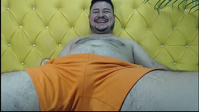 Snapshot of oso_dirty_ chatting on 12/21/24, 08:43 oso dirty online show from 12/21/24, 08:43