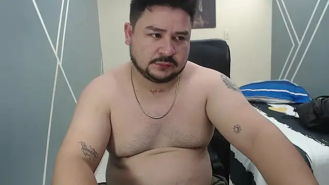 Snapshot of oso_dirty_ chatting on 01/29/25, 05:24 oso dirty online show from 01/29/25, 05:24