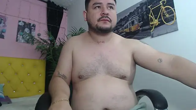 Snapshot of oso_dirty_ chatting on 02/12/25, 05:26 oso dirty online show from 02/12/25, 05:26