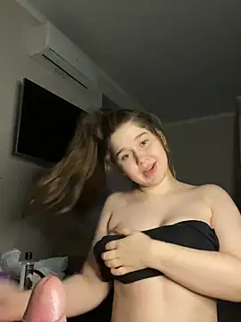 HornyGirlH online show from 01/10/25, 05:05