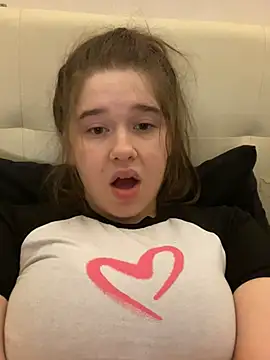 HornyGirlH online show from 02/17/25, 03:47