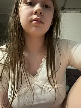 Snapshot of HornyGirlH chatting on 05/29/26, 06:17 HornyGirlH online show from 05/29/26, 06:17