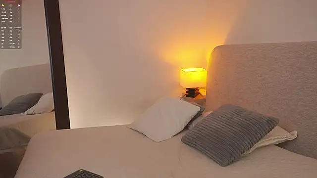 Snapshot of MelisaLopez_ chatting on 05/05/26, 12:46 MelisaLopez online show from 05/05/26, 12:46